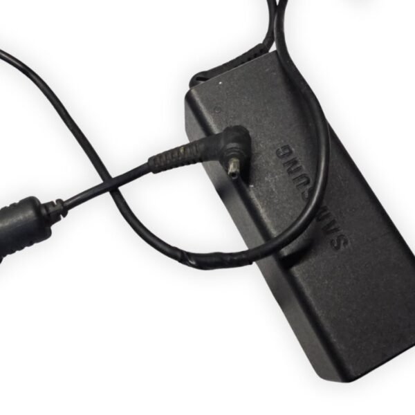 🔥 Cargador Original Samsung 19V 2.1A - Para Monitores y Laptops 🔥
