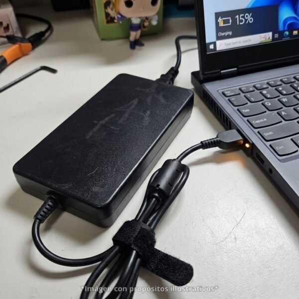 3 Cargador Genérico para Laptop Lenovo 20V 11.5A 230W Punta Rectangular