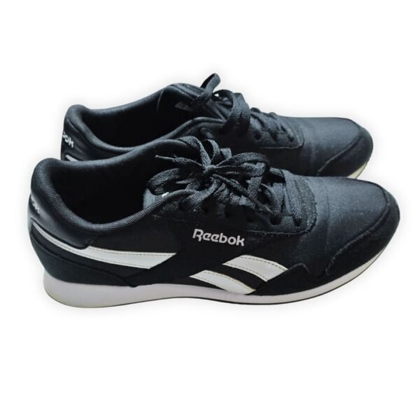 Tennis Reebok Classic Retro Runner Negras Talla 42.5 (9.5 US) Originales
